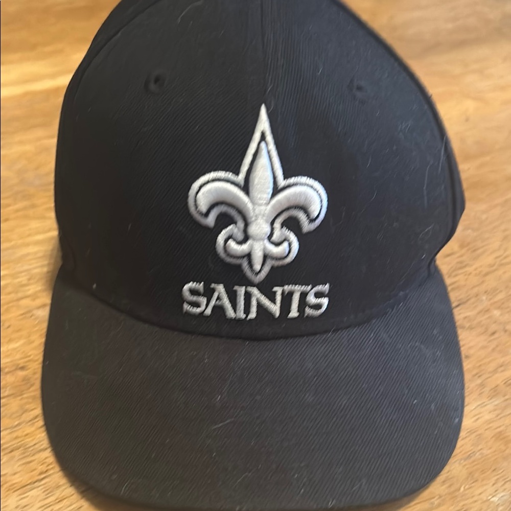 Saints Black Cap with Silver Logo